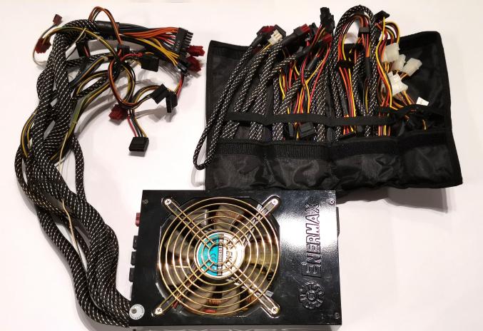 Bloc d'alimentation PC ENERMAX 850W ATX / E-ATX