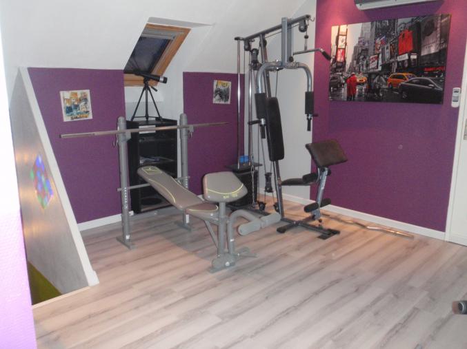 Maison de vornay entre avord et dun sur auron