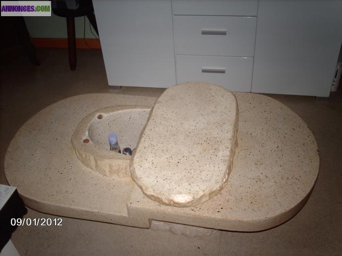 TABLE DE SALON EN PIERRE