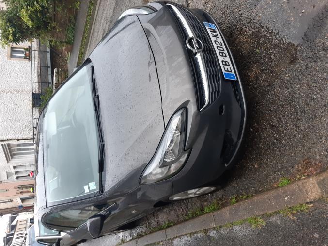 À VENDRE OPEL CORSA 