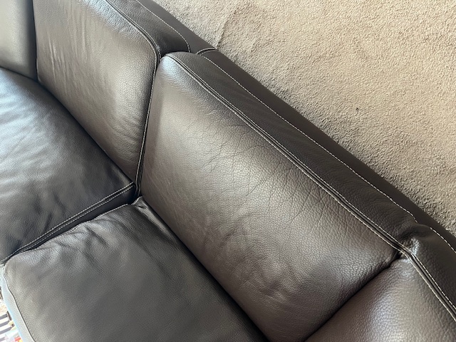 Canapés cuir buffle