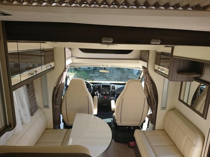 Camping car profilé Fleurette Florium Mayflower 73LMS