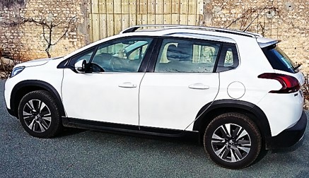 Peugeot 2008 Allure PureTech 110cv essence EAT6