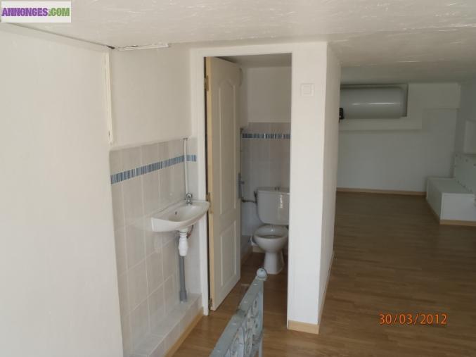 Local commercial SAISON 2013 PORT FREJUS