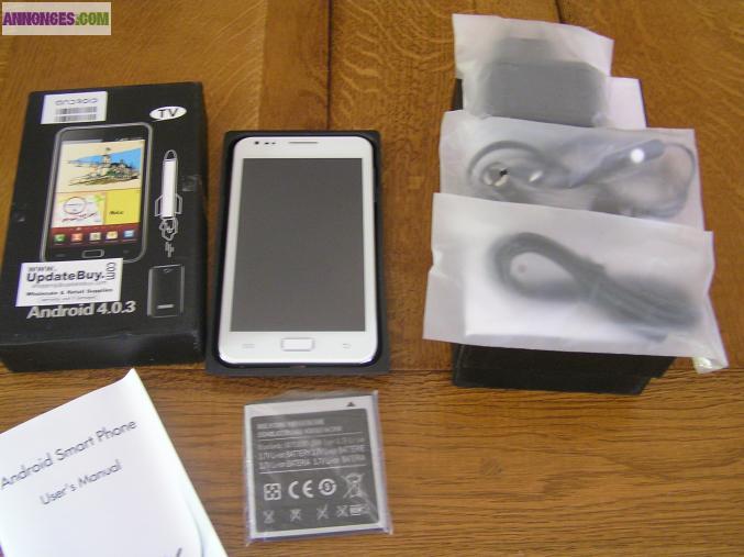 "EZIO i92(White) 3G & 4G ANDROID 4.0 GPS SMAR TPHONE"