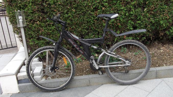 A vendre deux vélos