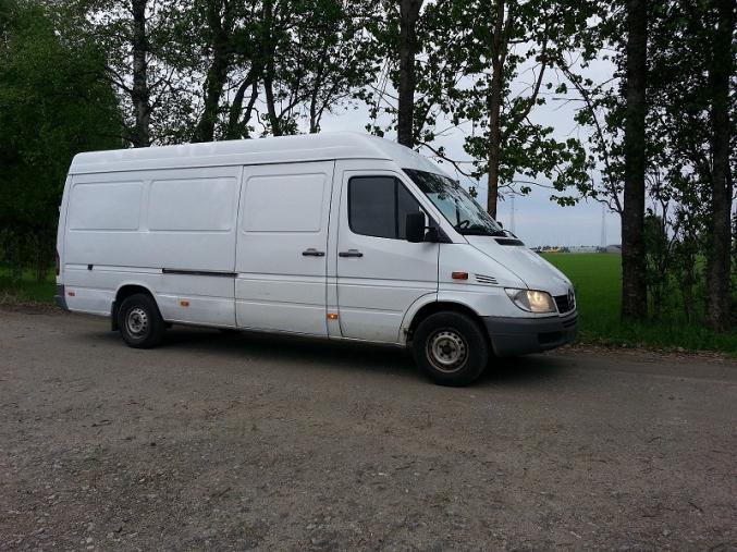 Mercedes Sprinter 311 35s (long utile 3,26m) 3t5