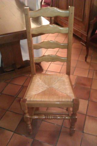 TABLE MONASTERE + CHAISES