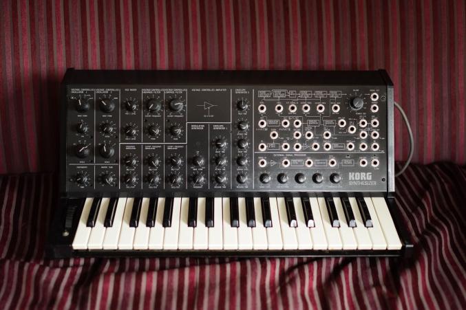 KORG MS-20 ANALOG SYNTHESIZER------$1350
