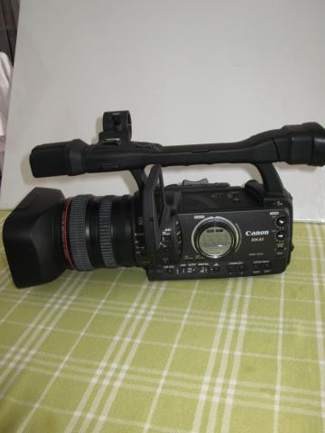 Camera canon xha1 tres performante impeccable