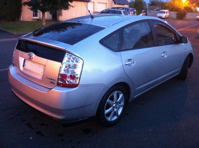 Toyota Prius 110 HYBRIDE LINEA SOL