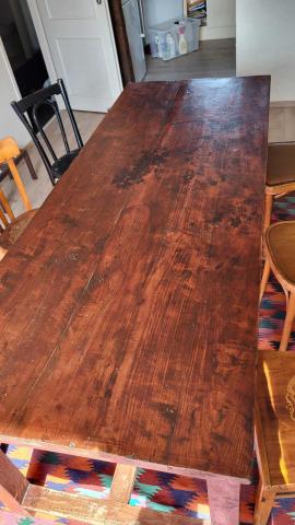 Ancienne grande table à manger