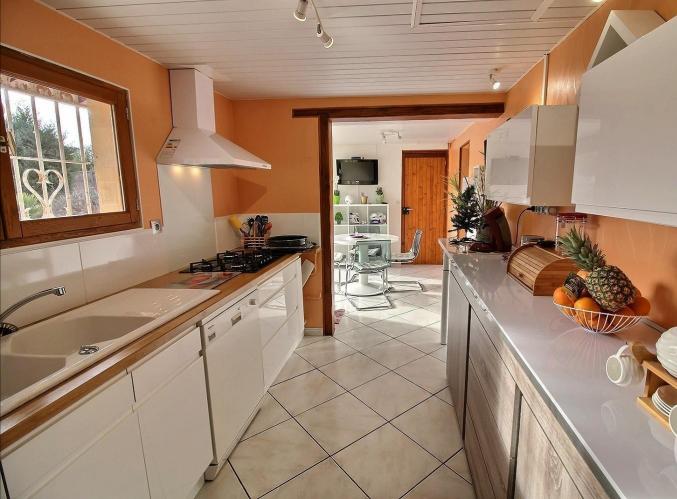 Jolie maison atypique  150 m carrea 5minutes de Bordeaux