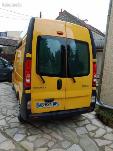 LOCATION / TRANSPORT / DEMENAGEMENT .