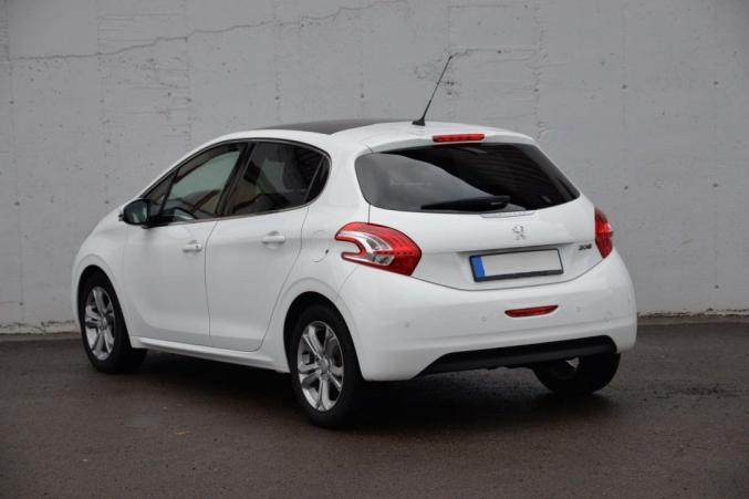 PEUGEOT 208 1.6 e-HDi FAP Business Pack 4cv 5p