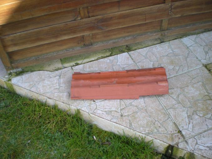 Tuille canal dessous