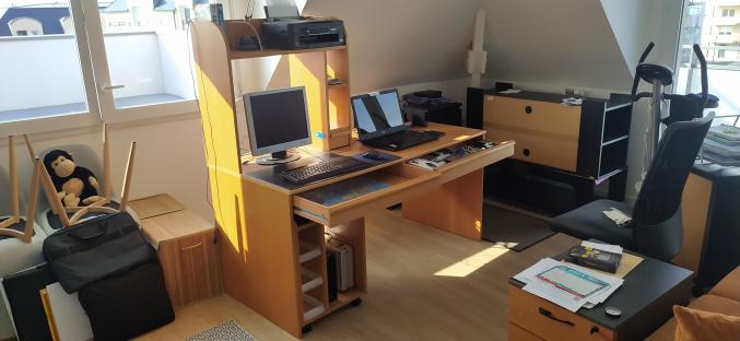 Grand bureau Ikea 160 x 75 x 151