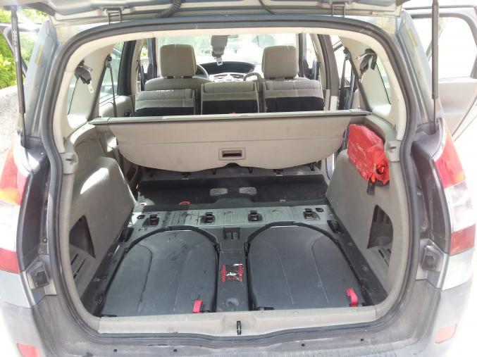 Renault grand Scénic 2  1.9 DCI 2 Latitude 7 places