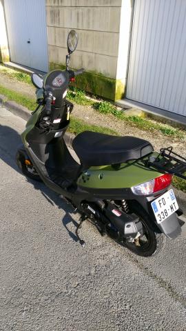 VENDS SCOOTER 50cc