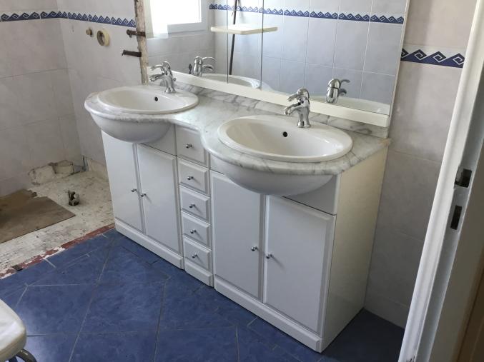 Meuble de salle de bains