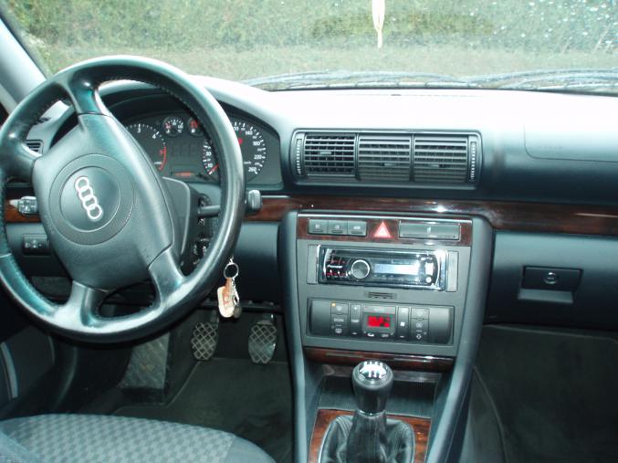 A4 2.5 V6 TDI Break Model 2000 (150ch)