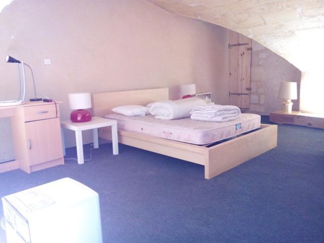 Bel studio de 52 m² entierrement meublé