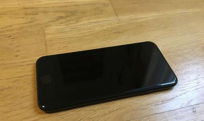 IPhone 7 plus noir 128GB debloqué