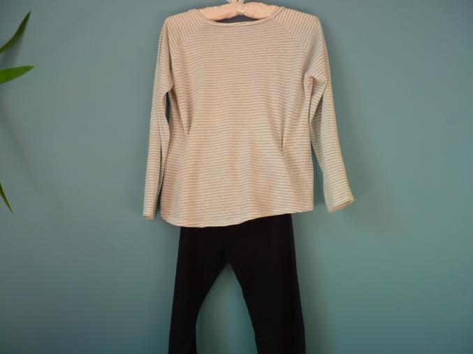La Halle Pyjama Fille 12 ans noir gris TBE