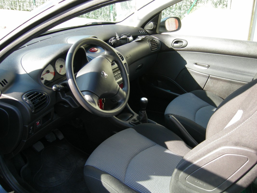 Peugeot 206  1.4 Hdi XT