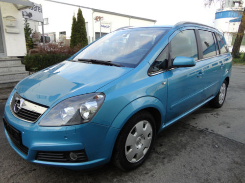Opel Zafira B Sport