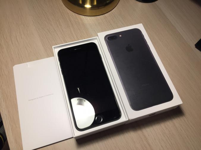 IPhone 7 Plus (très bon état)