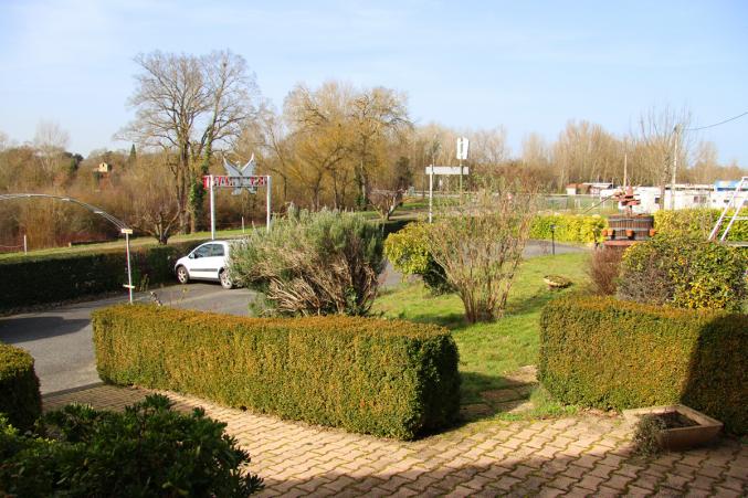 Vends cause retraite fond de commerce RESTAURANT TRADITIONNEL avec licence 3