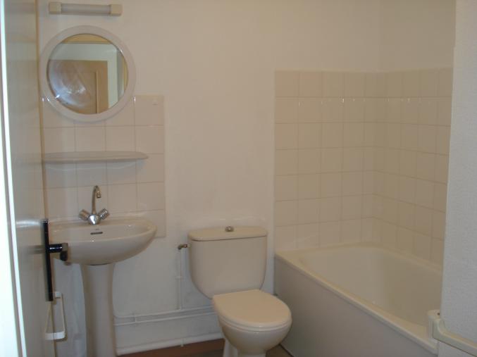 Studio proche facs avec parking