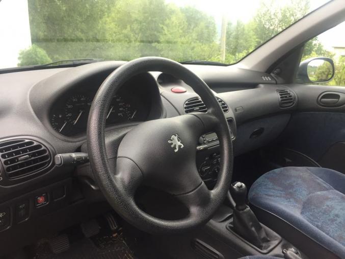 Peugeot 206 1,4 XT 2000 A vendre