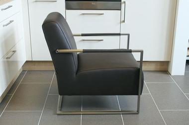 FAUTEUIL CLUB EN CUIR PLEINE FLEUR NOIR