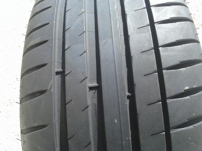 225/40R18 92 Y MICHELIN PILOT SPORT 4