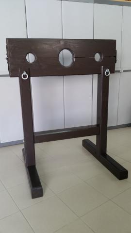 CARCAN SUR PIED SM BDSM