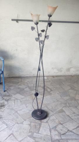 LAMPADAIRE FER FORGE