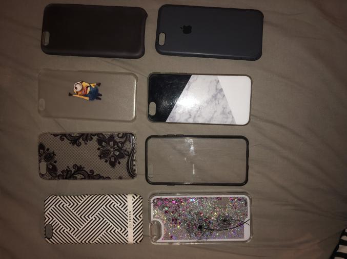 IPhone 6s 32GB + 8 coques