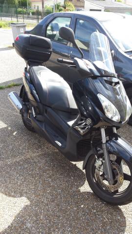 Yamaha 125 XMAX