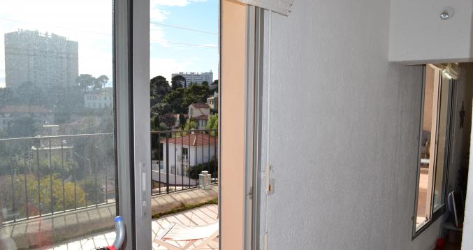 Loue T2 Périer avec terrasse