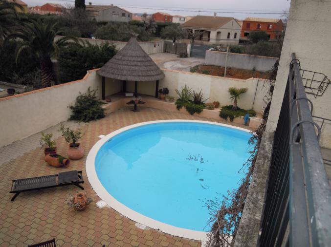 Villa non mitoyenne avec piscine