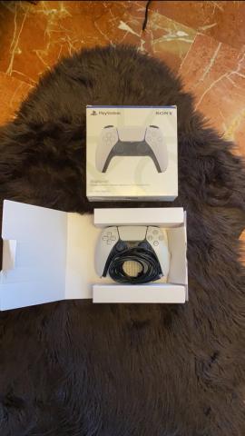 PlayStation 5 avec lecteur DVD