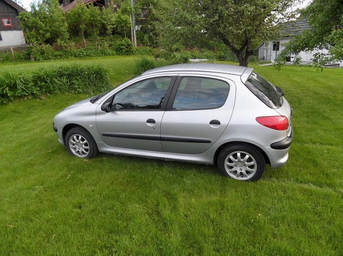 Peugeot 206 1.9 D XR Présence,Année 1999, 175000km