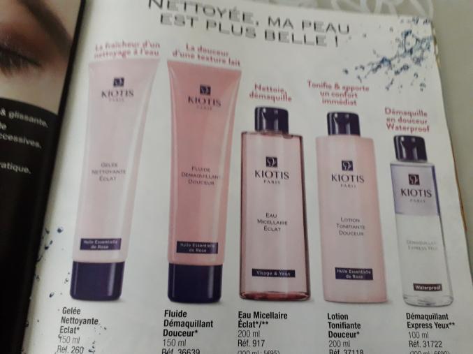 Soin de beauté , maquillage