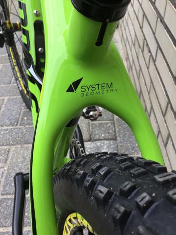 CANNONDALE FSI HIGH MODE LEFTY SLR CARBON MTB