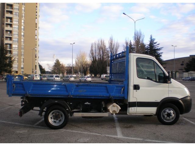 Iveco Daily 35c10 chassis-cabine agile 3t5 3450