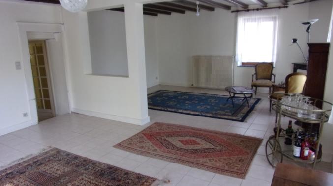 Proche genève, ancienne ferme / maison de caractère, 238m2