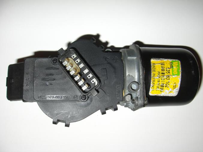 Moteur essuie glaces