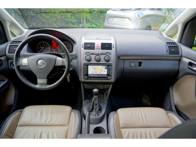 Volkswagen Touran (2) 2.0 tdi 170 fap sportline 7pl